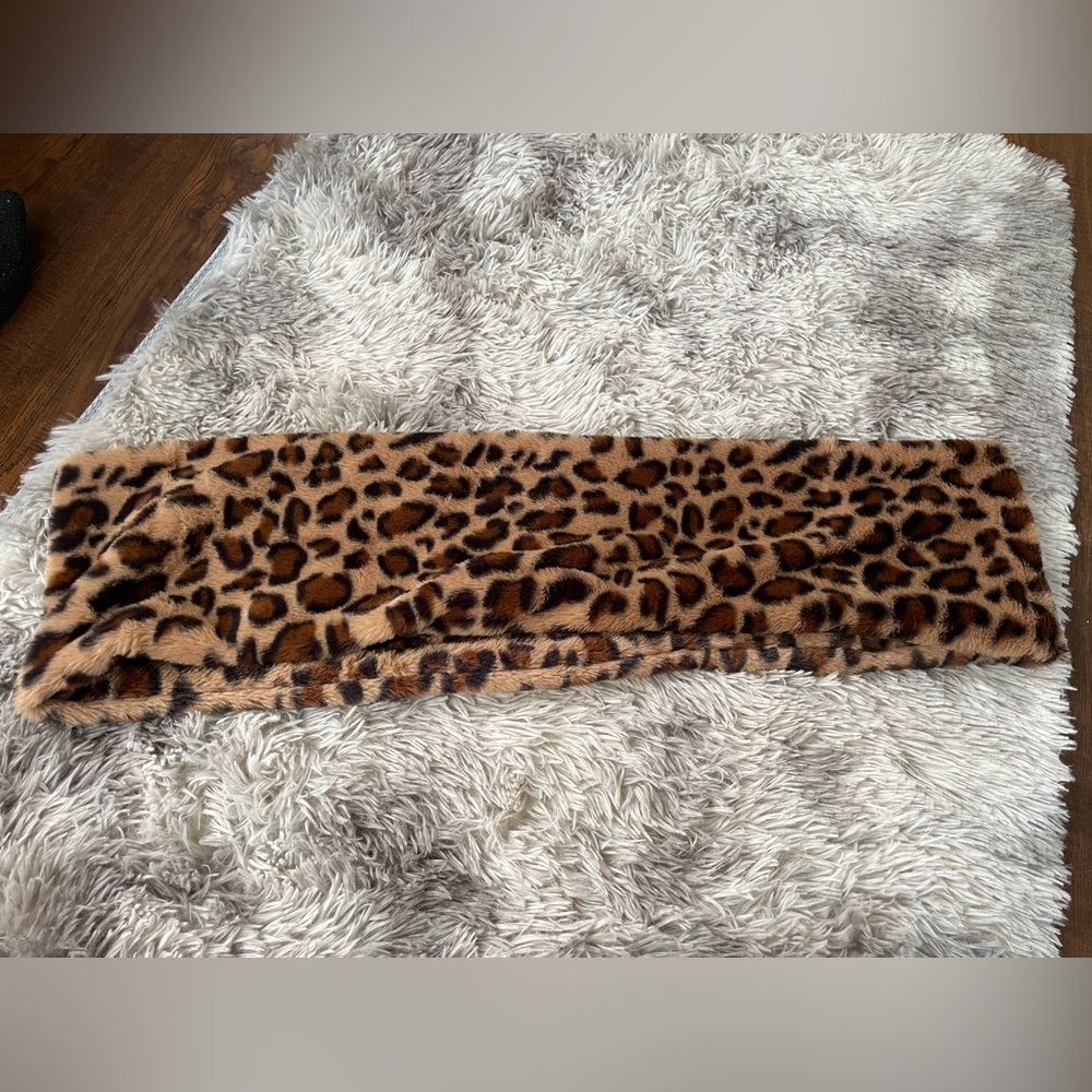 Leopard print scarf